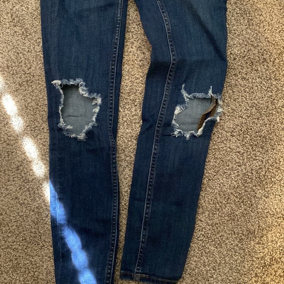 free people busted knee skinny jeans - Picture 3 of 3